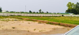  Plot For Sale in Modipuram