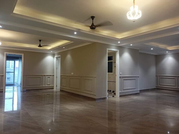 Room, green fields colony 3 Bedroom 2000 Sq.Ft. Builder Floor In Green Fields Colony Faridabad 9076302
