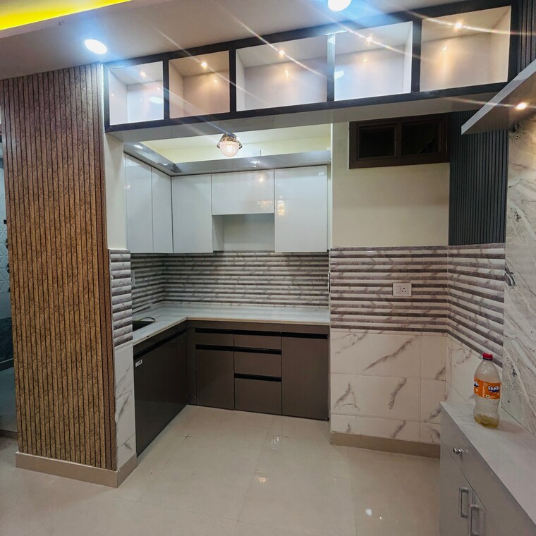 Kitchen, uttam nagar west 2 Bedroom 65 Sq.Yd. Builder Floor In Uttam Nagar West Delhi 9076313