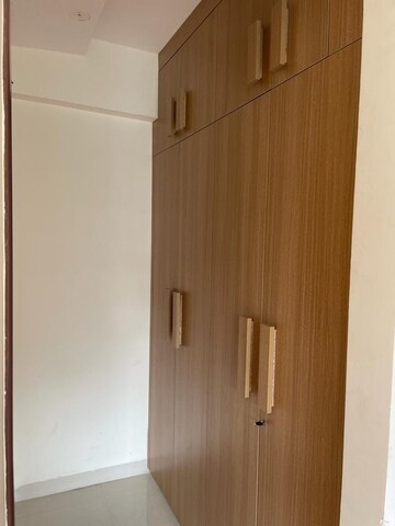 Furnished Amenities in 3 BHK Apartment at Shiv Sai Emerald Heights, Sector 88 – for Rent