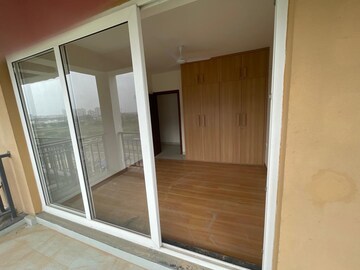 Room in 3 BHK Apartment at Shiv Sai Emerald Heights, Sector 88 – for Rent