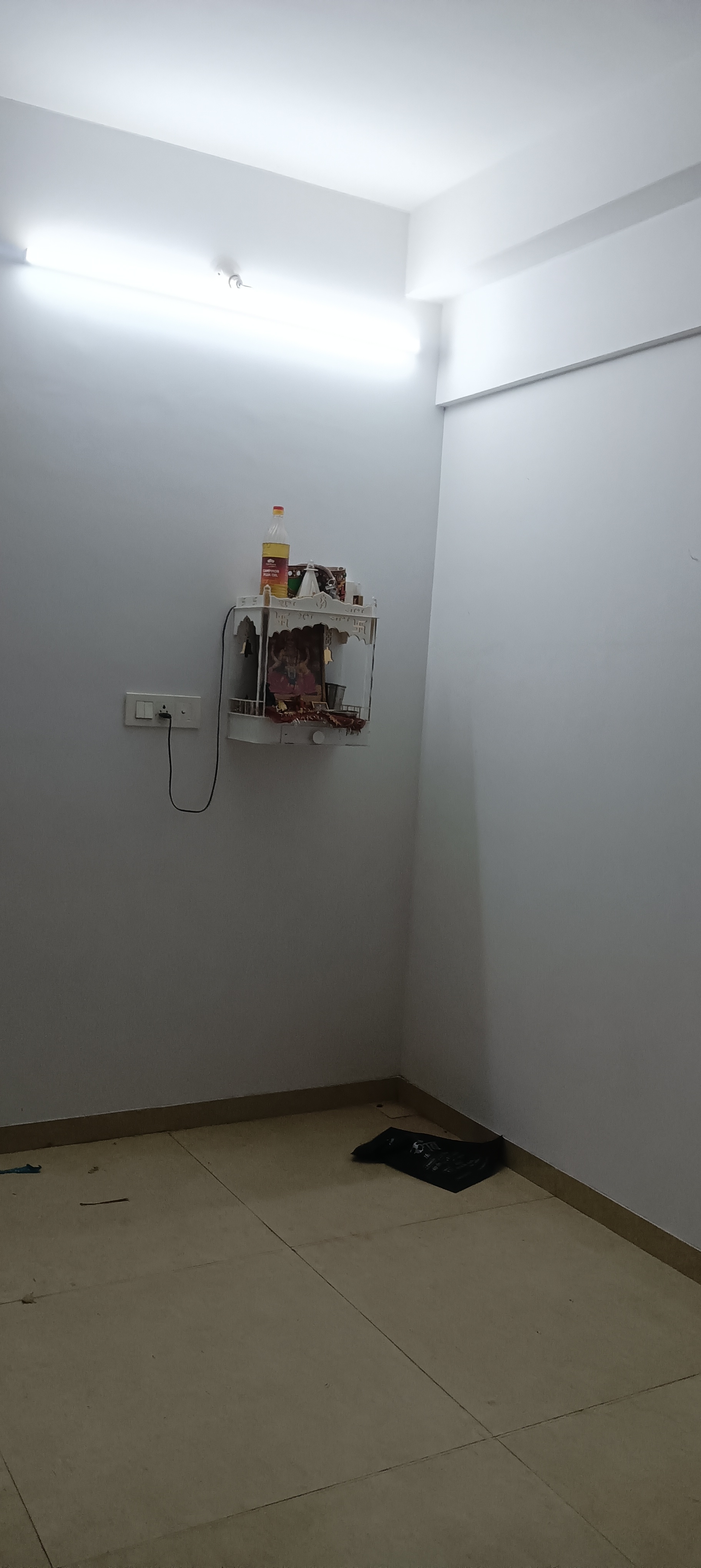 2.5 BHK + Servant Room Apartment For Rent in Lodha Palava Downtown