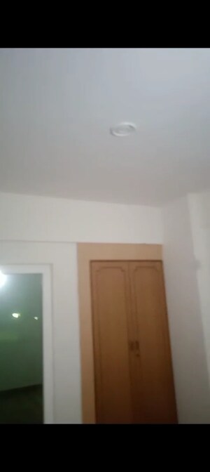 Room in 2 BHK Apartment at Migsun Roof, Raj Nagar Extension – for Sale