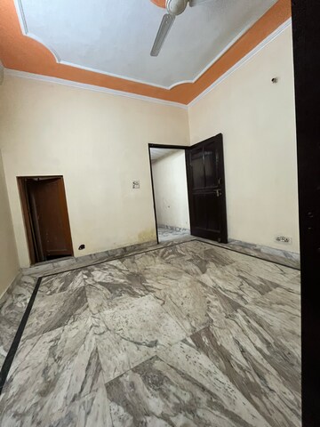Bedroom in 1 BHK Builder Floor at Saket – for Rent