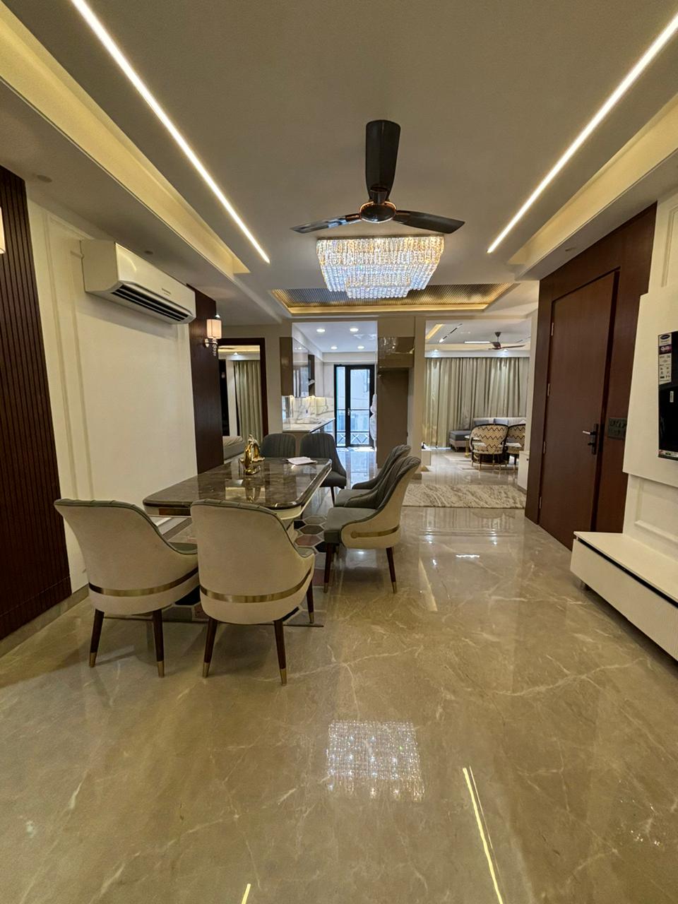 4 BHK Builder Floor For Rent in Unitech Arcadia