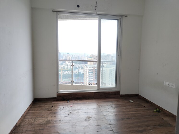 Room, rosa-manhattan 2 Bedroom 720 Sq.Ft. Apartment In Ghodbunder Road Thane 9076401