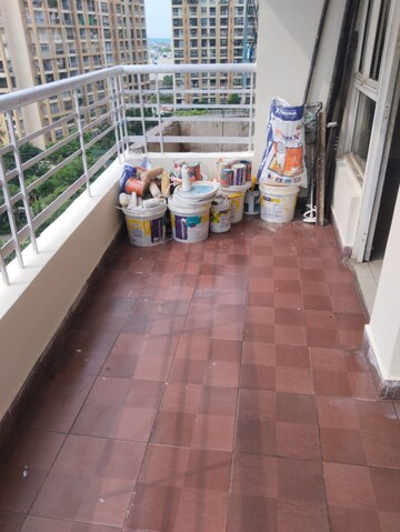 Balcony in 2.5 BHK Apartment at Supertech Livingston, Sain Vihar – for Sale