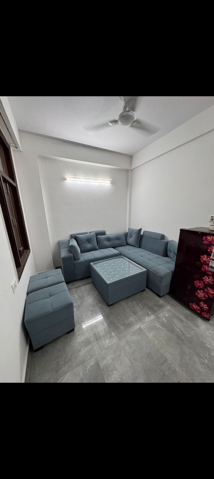 Living Room, saket 1 Bedroom 450 Sq.Ft. Builder Floor In Saket Delhi 9076415