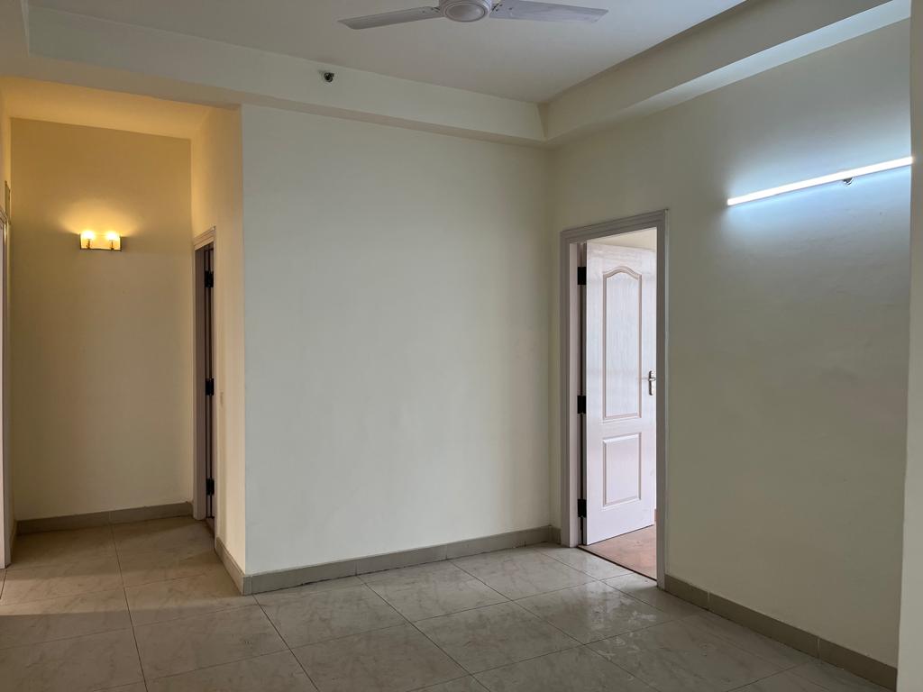 3 BHK + Servant Room Apartment For Sale in Adani M2K Oyster Grande