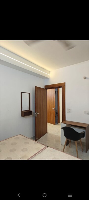 Room in 2 BHK Builder Floor at Saket – for Rent