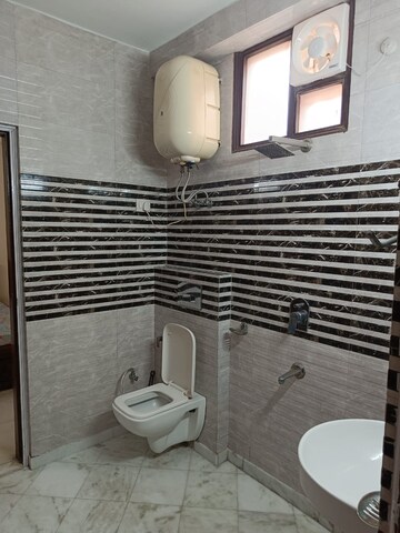 Bathroom in 2 BHK Builder Floor at Shivalik Colony – for Rent