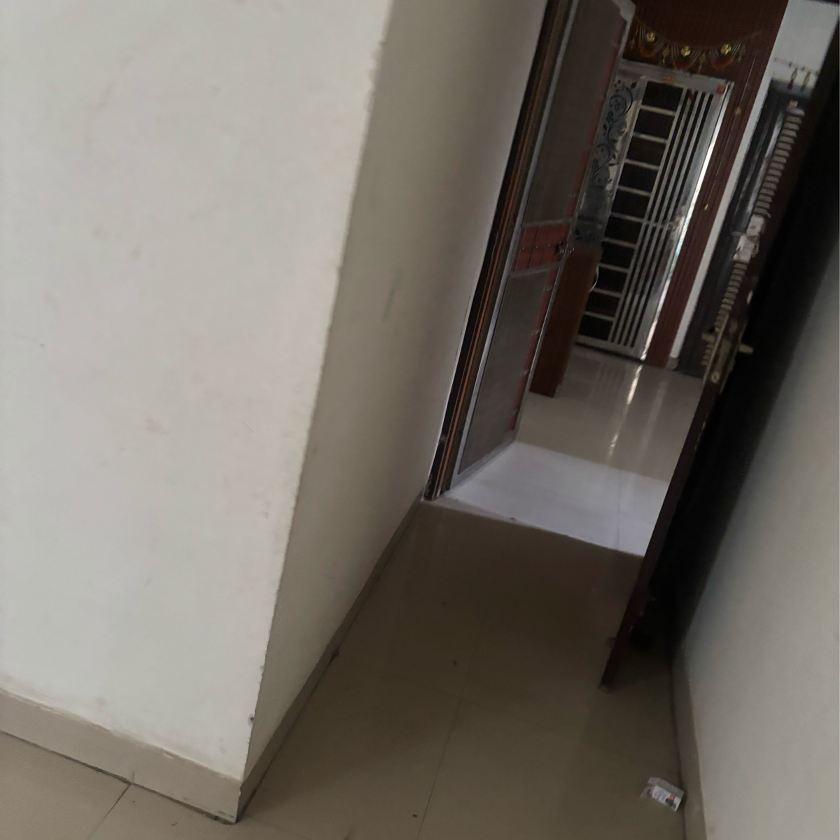 2 BHK Apartment For Sale in Gaur City 2