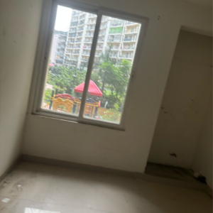 Room in 2 BHK Apartment at Gaur City 2, Sector 16c Greater Noida – for Sale