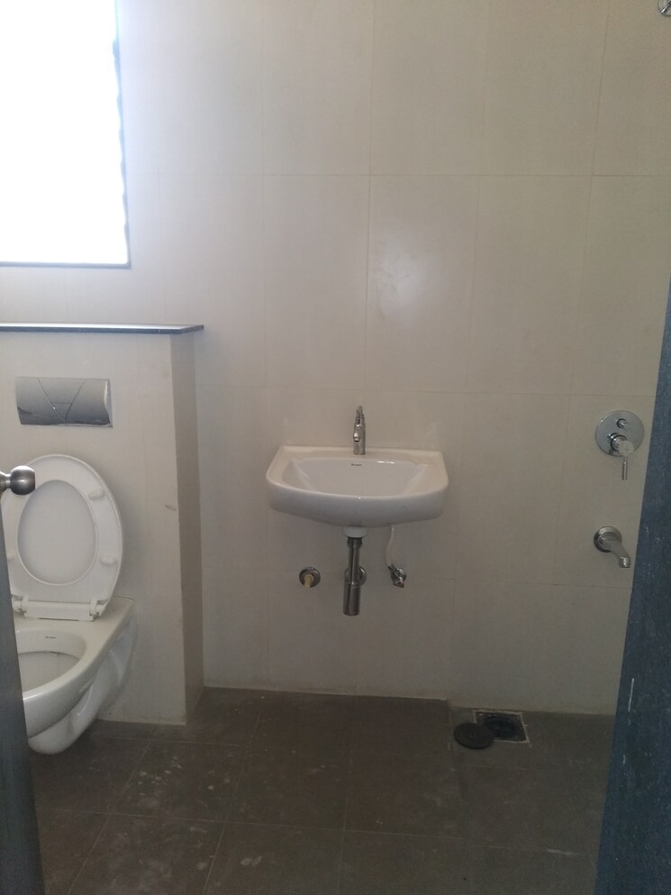 Bathroom, kolte-patil-life-republic 2 Bedroom 801 Sq.Ft. Apartment In Hinjewadi Pune 9076485