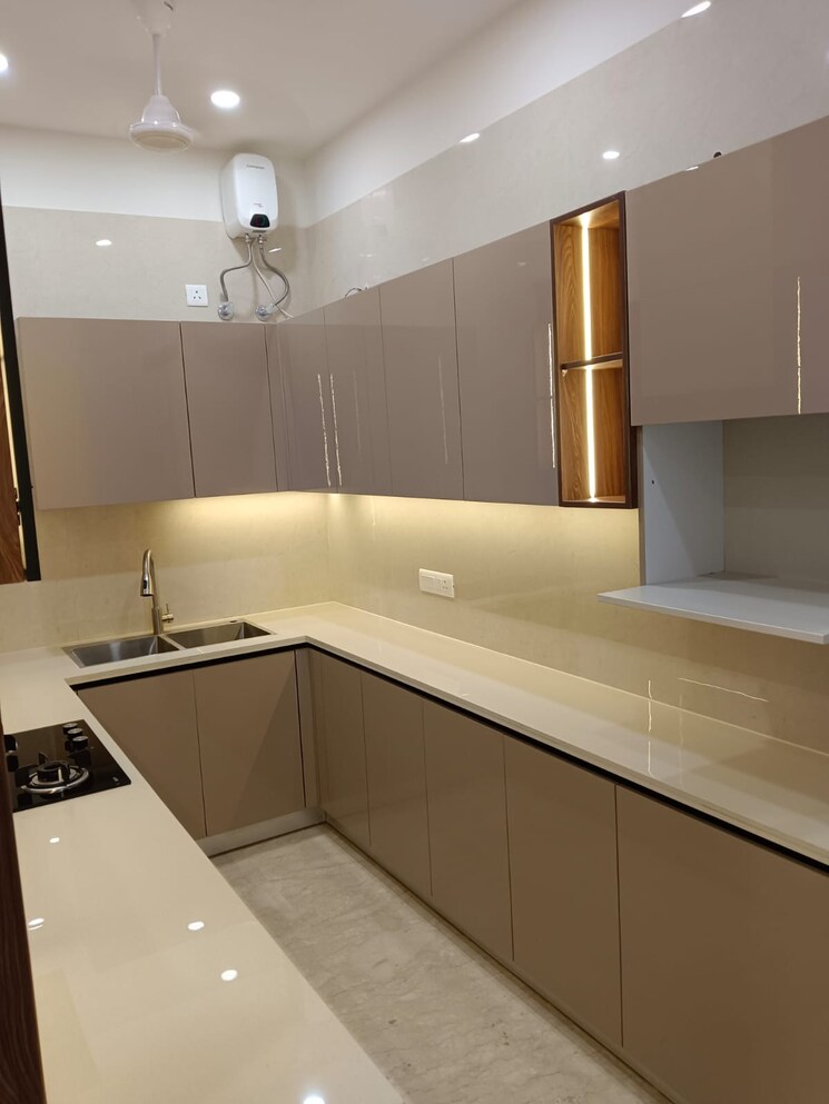 Kitchen, lajpat nagar 4 2 Bedroom 1090 Sq.Ft. Builder Floor In Lajpat Nagar 4 Delhi 9076487