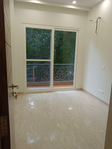 Room in 2 BHK Builder Floor at Lajpat Nagar 4 – for Rent