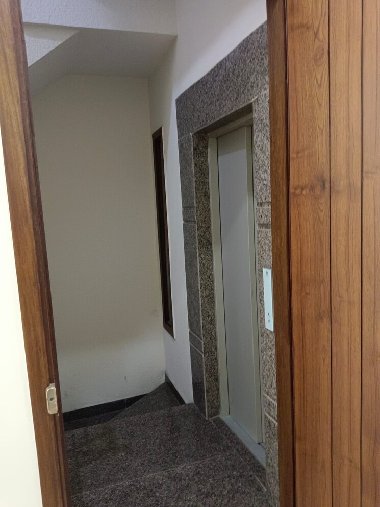 undefined, lajpat nagar 4 2 Bedroom 1090 Sq.Ft. Builder Floor In Lajpat Nagar 4 Delhi 9076487