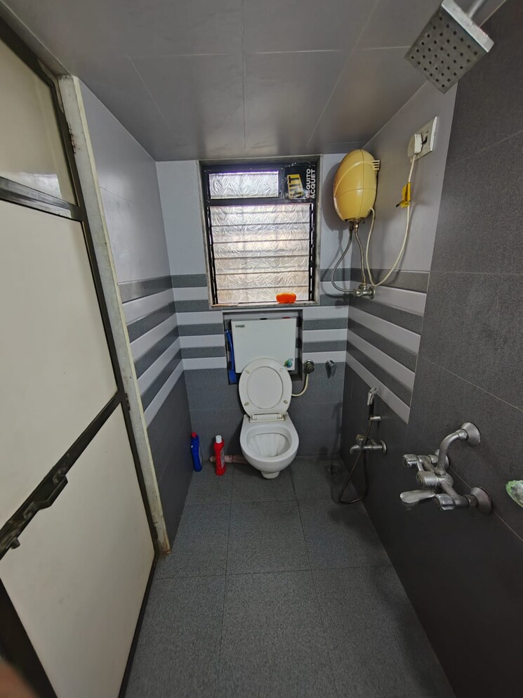 Team Area, dosti-imperia-phase-i 4 Bedroom 1500 Sq.Ft. Apartment In Ghodbunder Road Thane 9076495