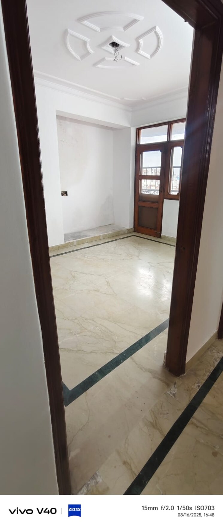Room, sector 3 dwarka 3 Bedroom 1400 Sq.Ft. Apartment In Sector 3 Dwarka Delhi 9076537