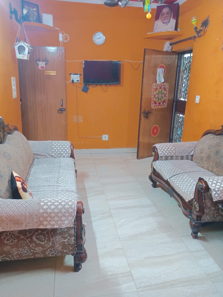 Bedroom, sector 56 6+ Bedroom 375 Sq.Mt. Independent House In Sector 56 Noida 9076542