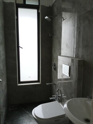 Bathroom in 3 BHK Apartment at Jivan Prakash Apartment, Matunga West – for Sale