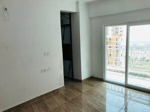 Room in 4 BHK Apartment at Migsun Vilaasa, Eta Ii Greater Noida – for Sale