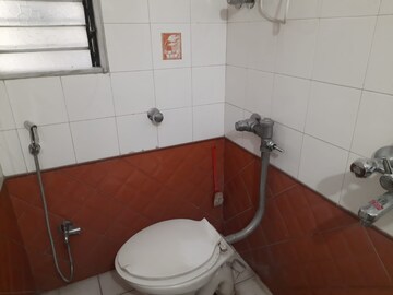 Bathroom in 2 BHK Apartment at Siddeshwar Heights, Panch Pakhadi – for Rent