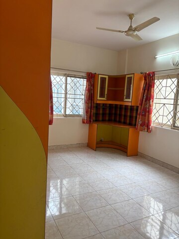 Room in 3.5 BHK Apartment at Akme Harmony, Bellandur – for Rent