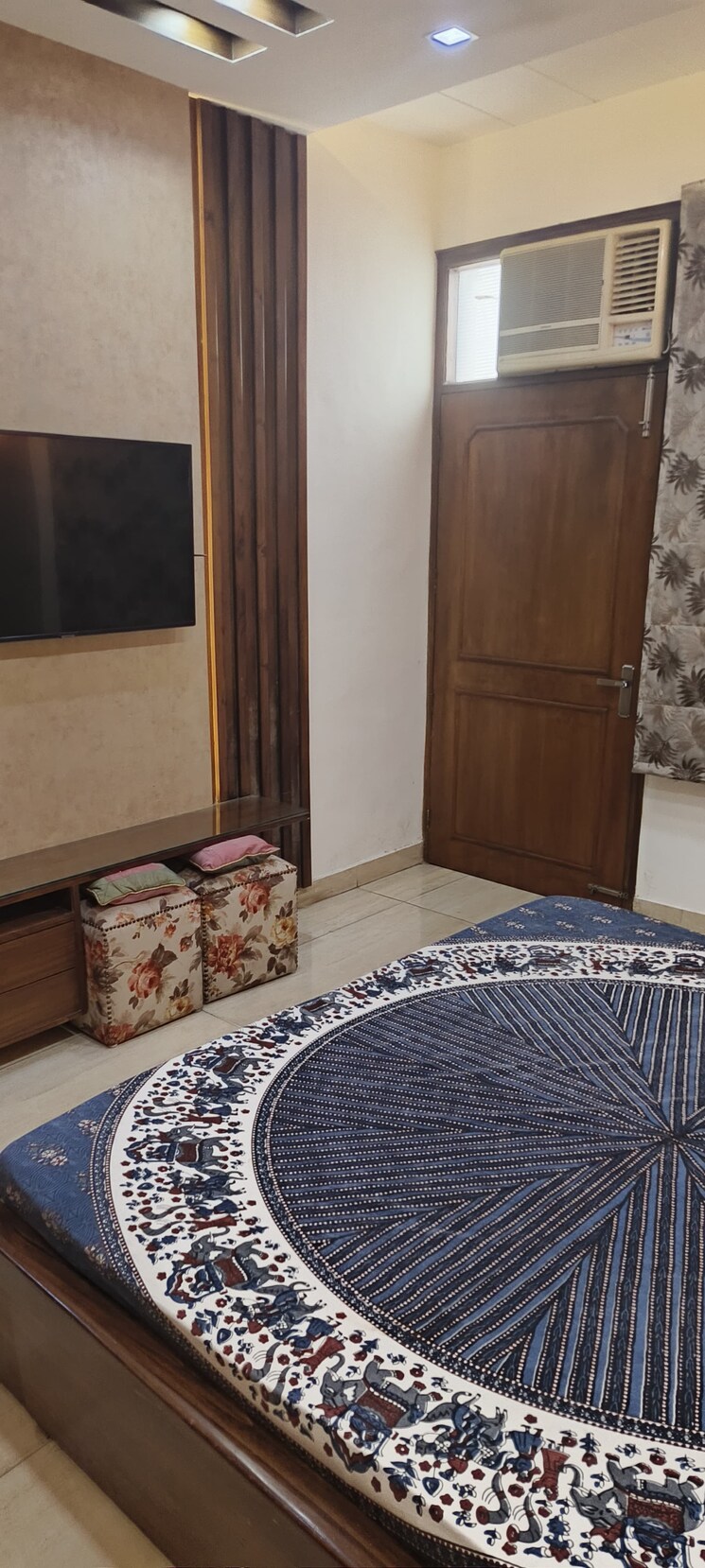 Bedroom, us-pine-homes 3 Bedroom 1900 Sq.Ft. Builder Floor In Dhakoli Zirakpur 9076597