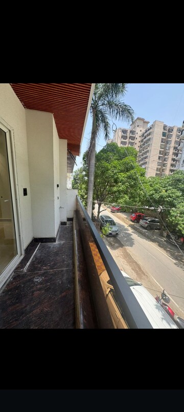 Balcony in 4 BHK Builder Floor at Vasundhara Sector 3 – for Sale