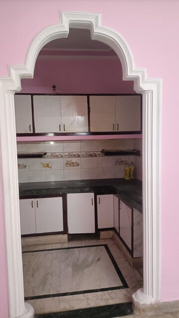 Kitchen in 2 BHK Builder Floor at Sector 46 – for Rent