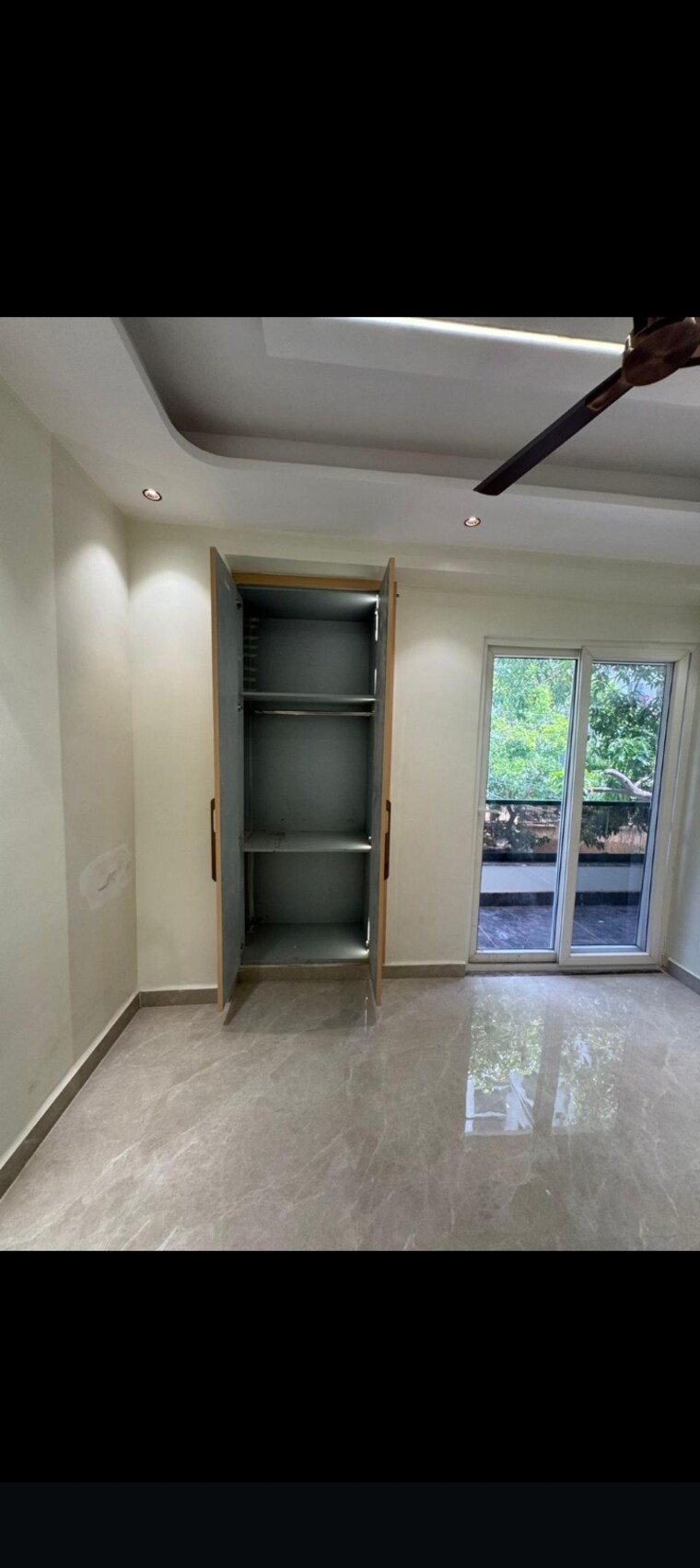 Room, vasundhara sector 3 4 Bedroom 160 Sq.Yd. Builder Floor In Vasundhara Sector 3 Ghaziabad 9076635