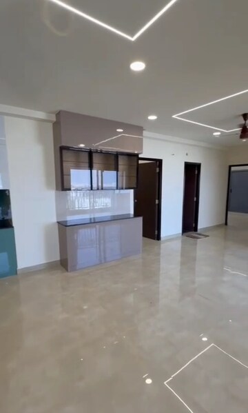 Room in 2.5 BHK Apartment at Candeur 40, Miyapur – for Rent