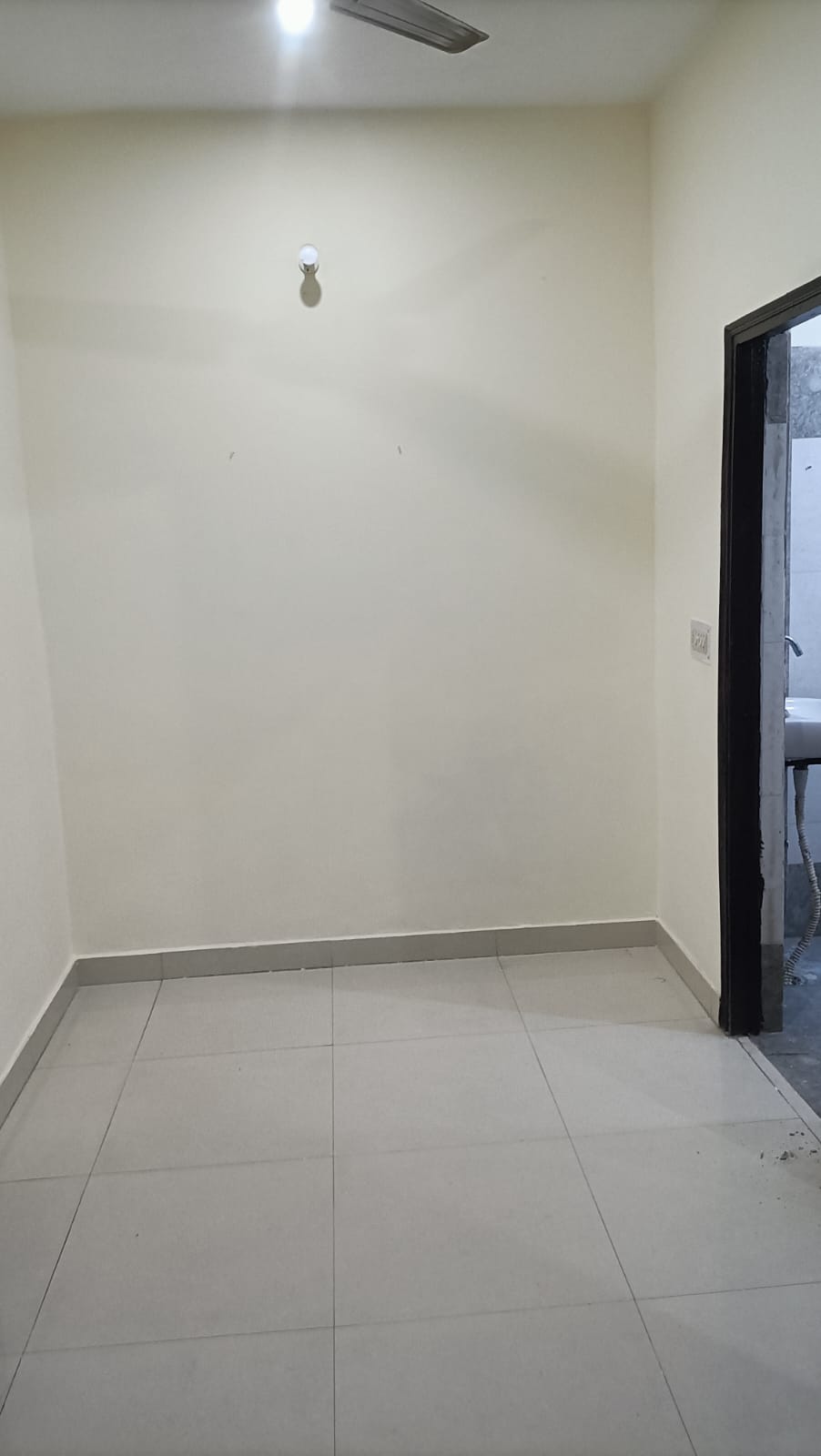 1 BHK Builder Floor For Rent in Sector 46