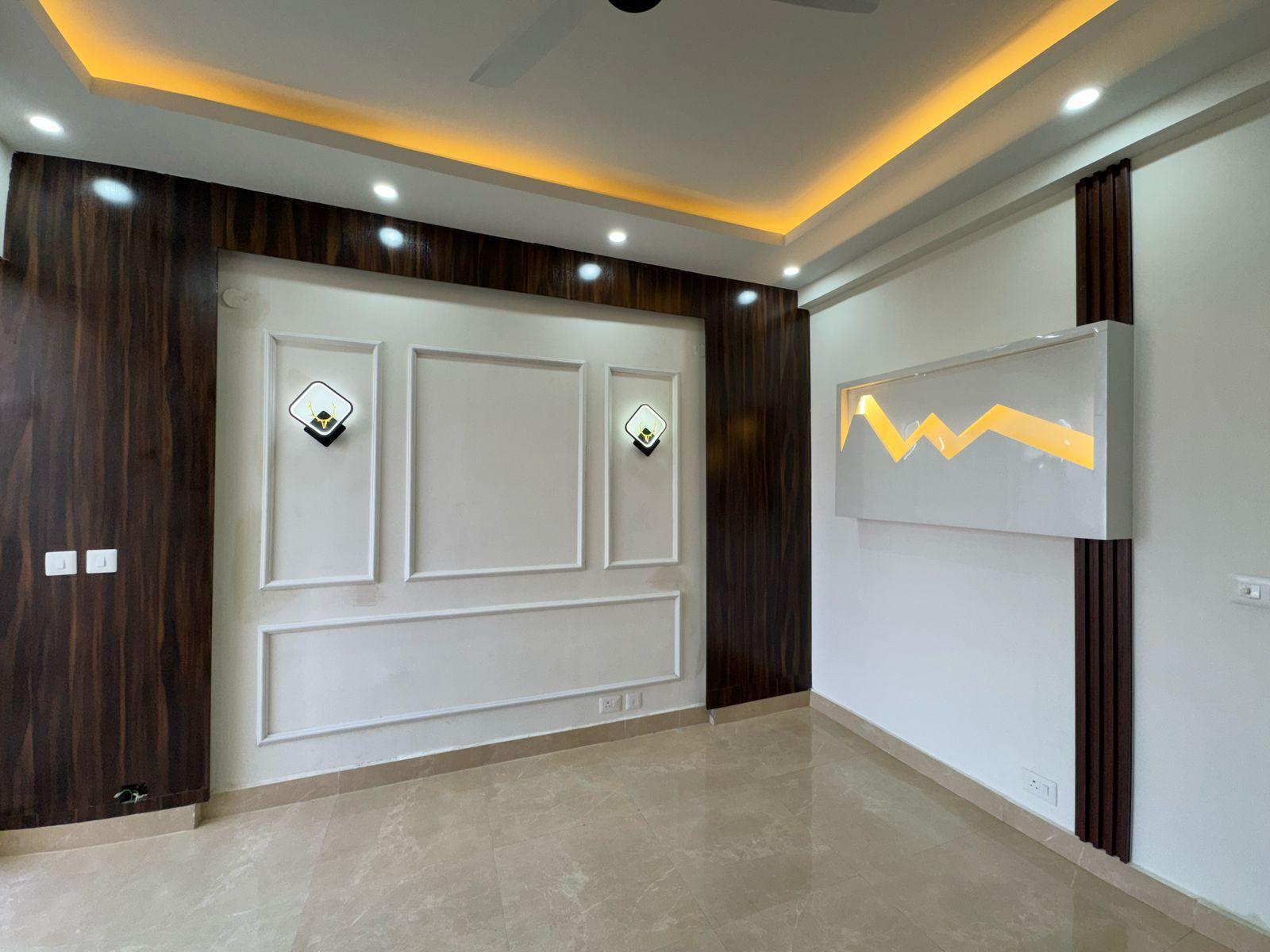 2 BHK + Study Room 1210 Sq.Ft. Builder Floor in Central Park 3 The Room