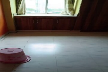 Room in 3 BHK Apartment at Lalpur – for Sale