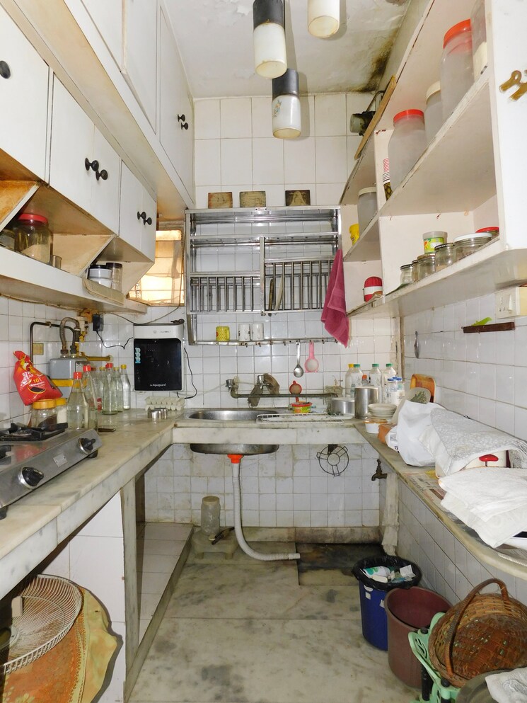 Kitchen, sukhdev vihar 3 Bedroom 1350 Sq.Ft. Builder Floor In Sukhdev Vihar Delhi 9076703