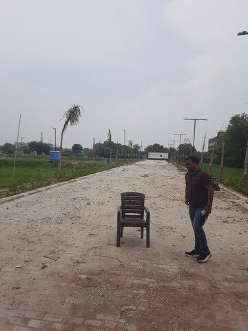  Plot – Exterior View View at Sector 63 - for Sale