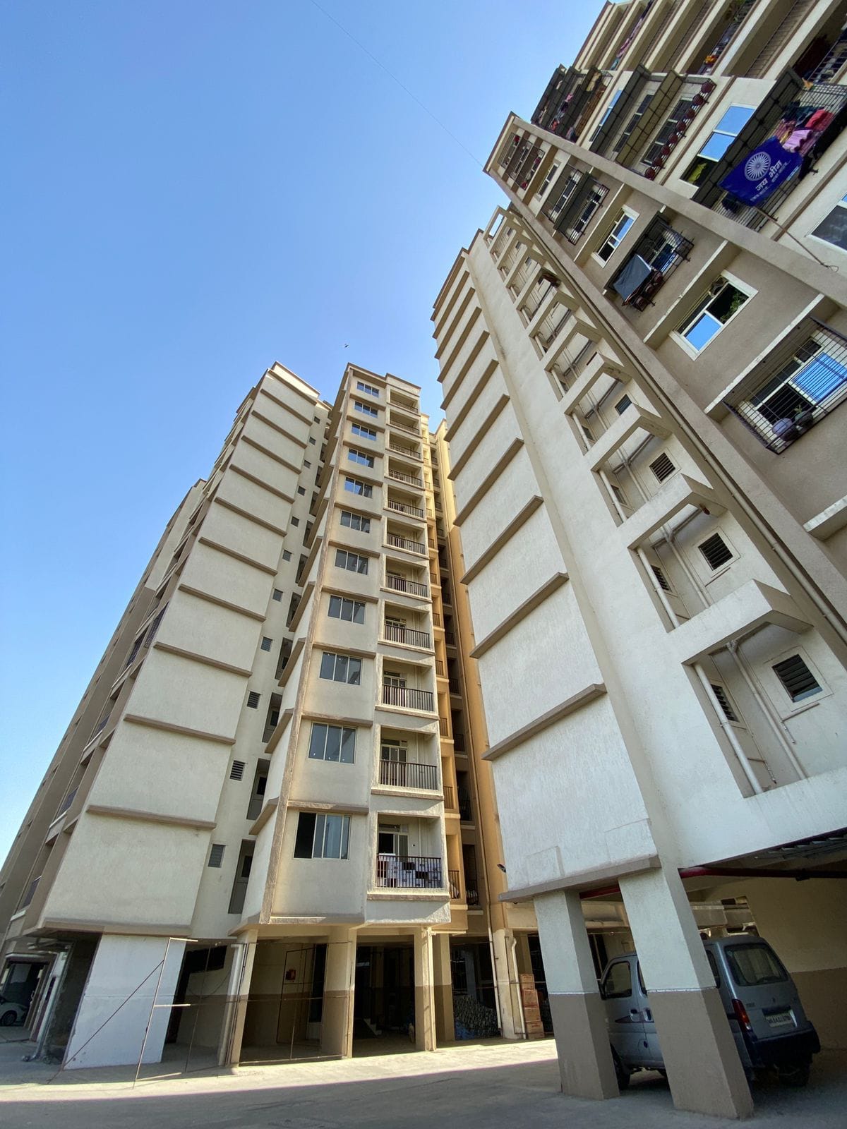 1 BHK 377 Sq.Ft. Apartment in Shreeji Square