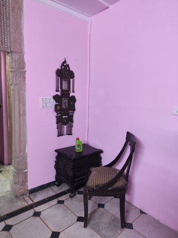Gym in 1 RK Apartment at RWA Qutab Enclave, Katwaria Sarai – for Rent