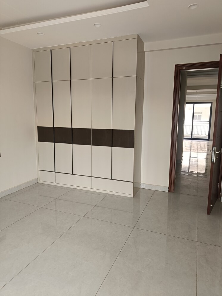 Room, prem-bansal-sapphire-court 3 Bedroom 157 Sq.Yd. Apartment In Patiala Road Zirakpur 9076709