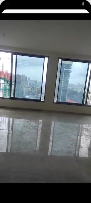 Room in 6+ BHK Apartment at Oberoi Sky City Tower E, Borivali East – for Sale