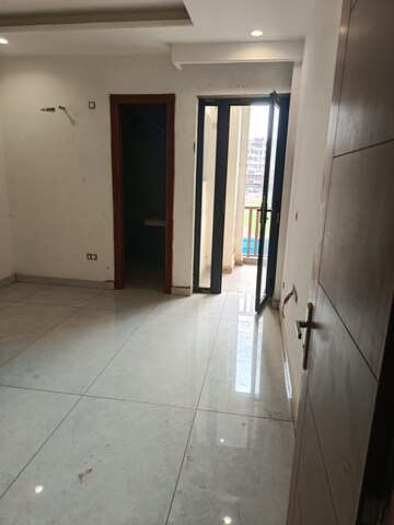 Building Lobby in 3 BHK Apartment at Prem Bansal Sapphire Court, Patiala Road – for Sale
