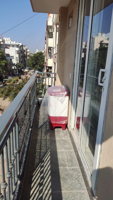 Balcony in 1 BHK Builder Floor at Sector 46 – for Rent