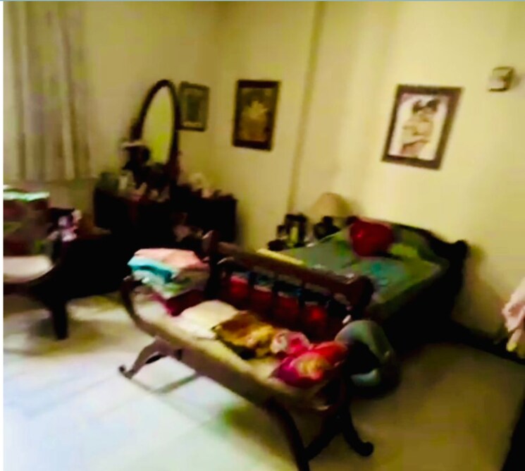 Gym, defence colony 3 Bedroom 2100 Sq.Ft. Builder Floor In Defence Colony Delhi 9076756