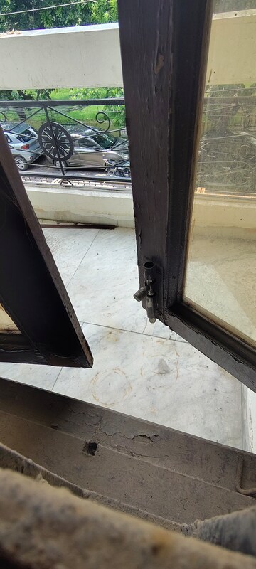 Kitchen in 2 BHK Builder Floor at Shanti Plaza Vaishali, Vaishali Sector 4 – for Sale