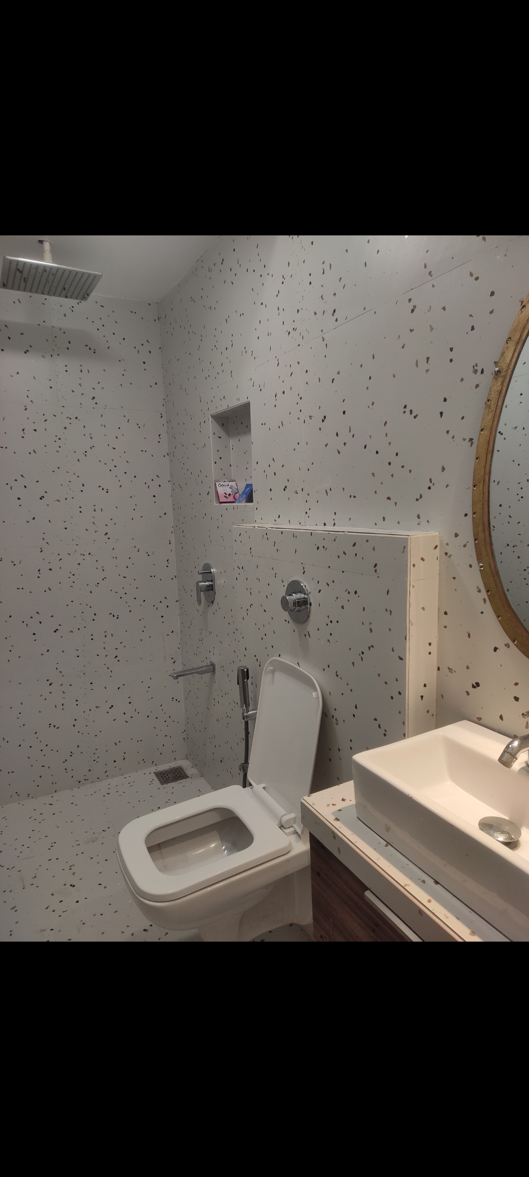 2 BHK + Pooja Room 600 Sq.Ft. Apartment in West View Vile Parle West