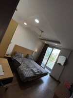 500 Sq.Ft. Pg in Luxury pg