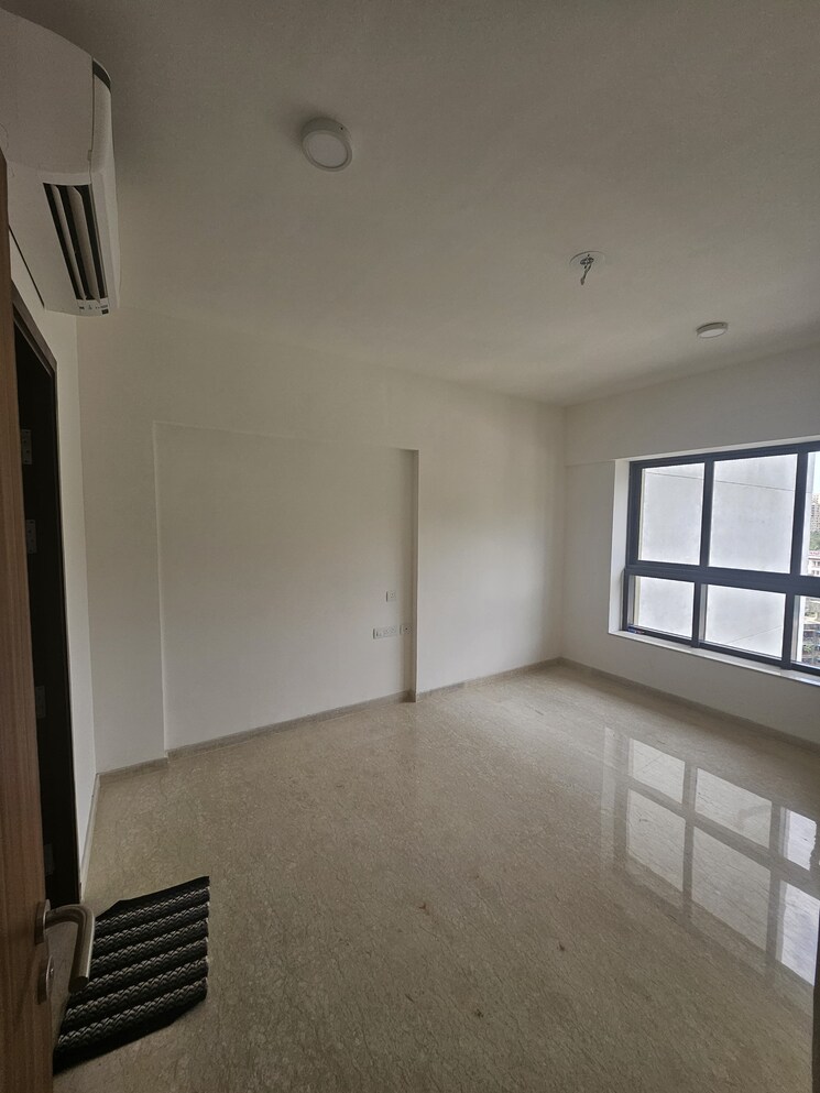 Room, shapoorji-pallonji-vicinia 2 Bedroom 670 Sq.Ft. Apartment In Powai Mumbai 9076872