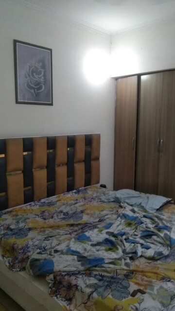 Bedroom in 3 BHK Apartment at Gaur City 2 - 14th Avenue, Sector 16c Greater Noida – for Rent